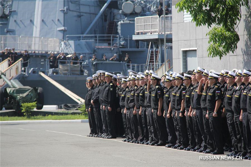 Во Владивосток вернулся отряд боевых кораблей ТОФ РФ