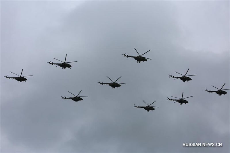 Военный парад в честь Дня независимости в Минске